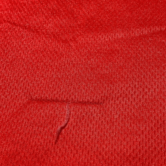 Ferrari Red Jersey with Iconic Logo - Picture 5 of 10